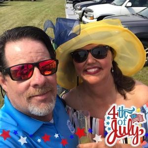 Meet your Posher, Sharon